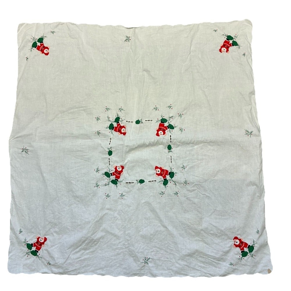 Vintage Tablecloth White‎ Christmas Santa Mistletoe Embroidered 39" Square *spot